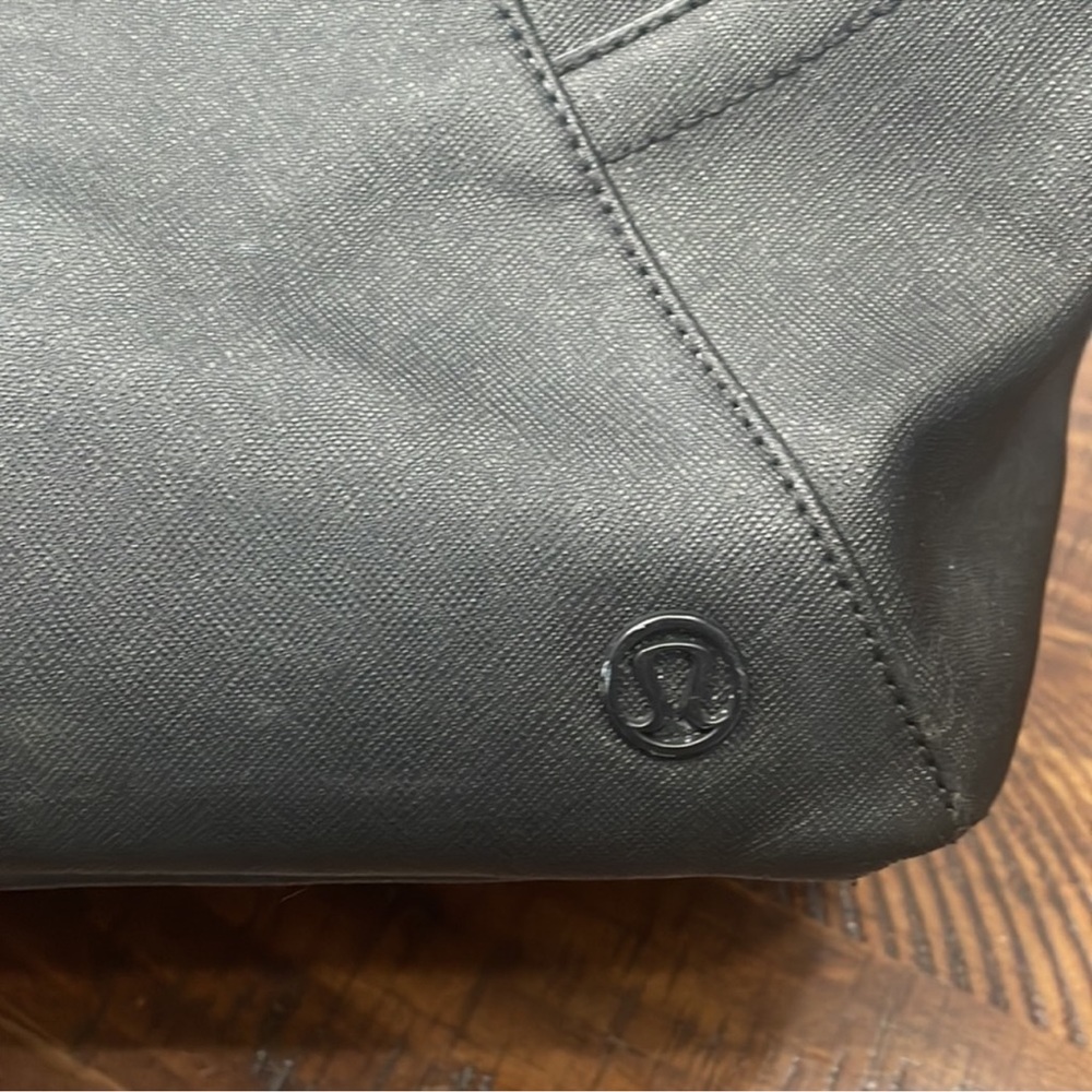 LULULEMON All Day Tote - Picture 7 of 16